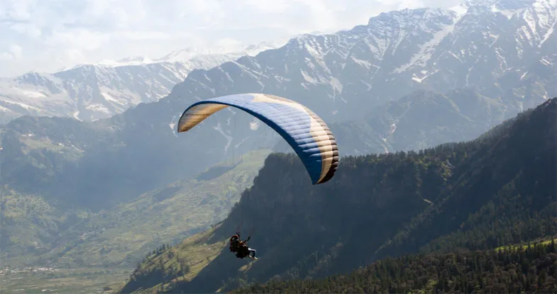 Paragliding in Solang Valley Image