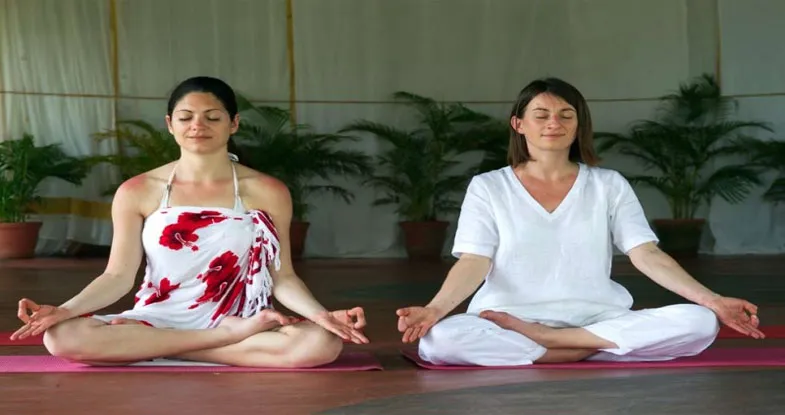 Yoga in Orchha Image